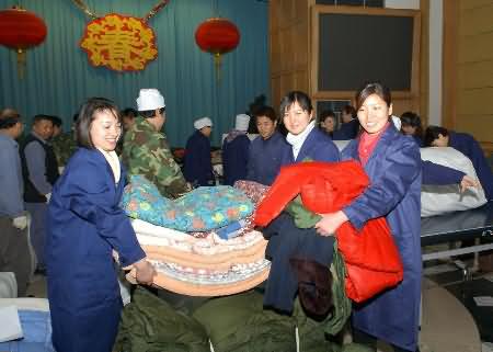 温家宝就财政工作作重要批示 实施稳健财政政策